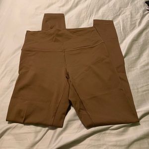 Lululemon Wunder Train Legging